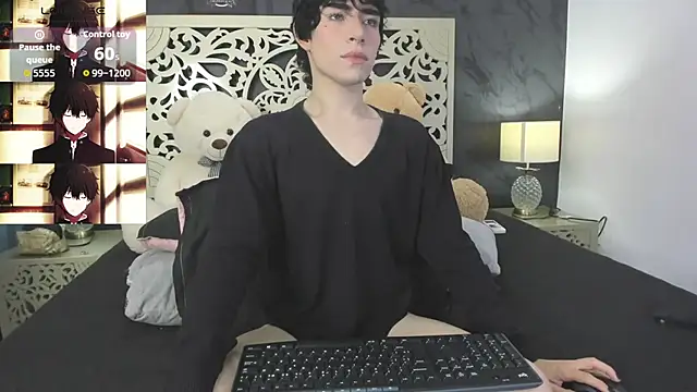 Snapshot of DemonFoxx chatting on 06/25/26, 12:10 DemonFoxx online show from 06/25/26, 12:10