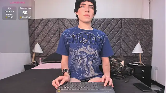Snapshot of DemonFoxx chatting on 07/15/26, 12:45 DemonFoxx online show from 07/15/26, 12:45