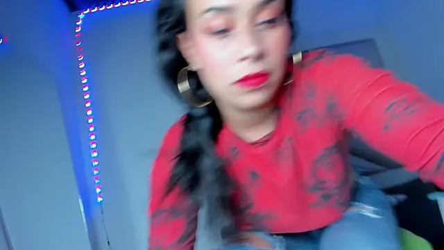 Valentina js online show from 06/24/26, 08:17