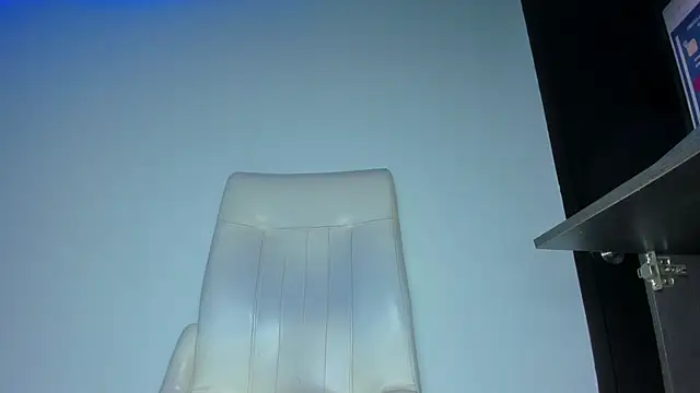 Valentina js online show from 05/27/26, 01:57