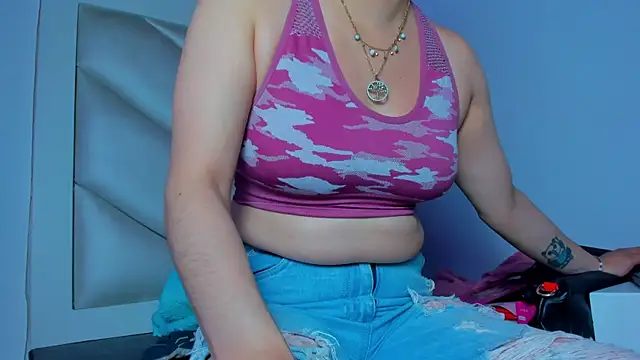 Valentina js online show from 07/06/26, 07:38