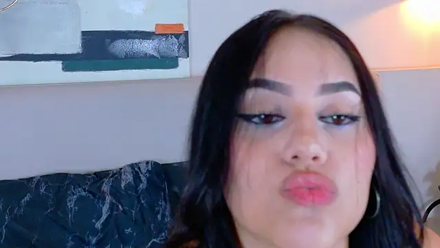 Snapshot of CuteWofy_ chatting on 05/23/26, 06:51 CuteWofy online show from 05/23/26, 06:51