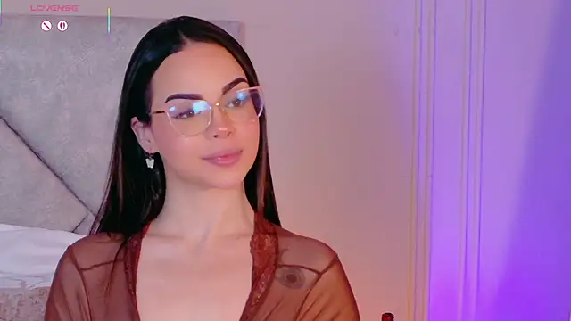 MaddisonEvanss online show from 04/28/26, 08:35