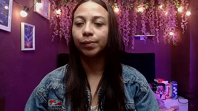 Snapshot of monik299 chatting on 05/07/26, 01:14 monik299 online show from 05/07/26, 01:14