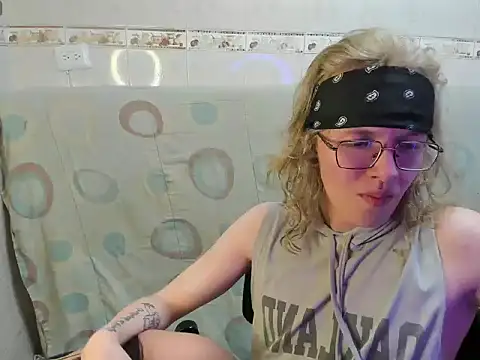 Jinnbooky online show from 06/02/26, 05:51
