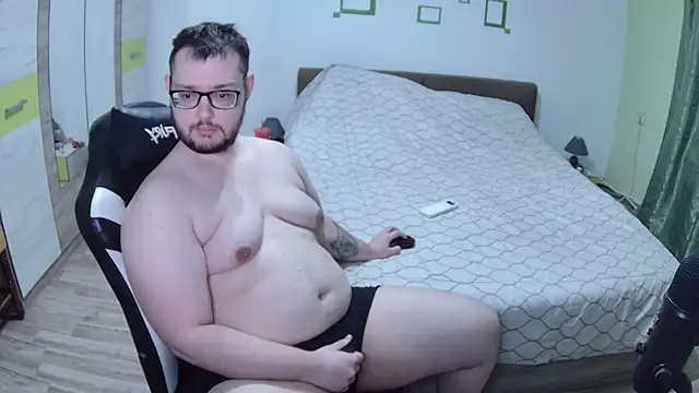 David chubby69 online show from 04/25/26, 08:28