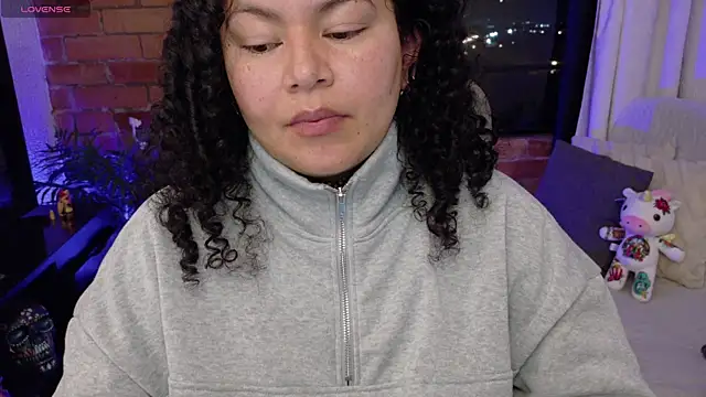 MissBronte online show from 06/25/26, 05:12