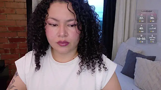 MissBronte online show from 06/06/26, 11:10