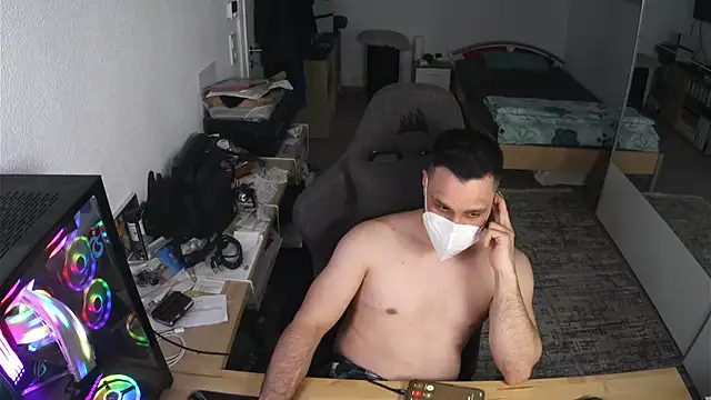 Yaraktisdan online show from 04/23/26, 01:34