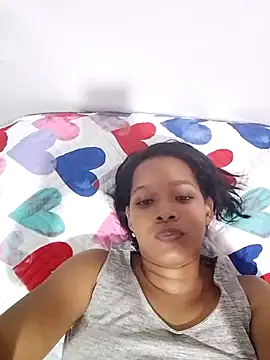 Snapshot of Stefany_03_ chatting on 06/19/26, 05:24 Stefany 03 online show from 06/19/26, 05:24
