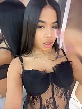 EmmaExoticaXXX online show from 05/13/26, 09:44