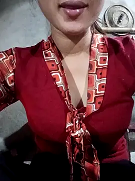 Rosie LoveUU online show from 04/30/26, 10:36