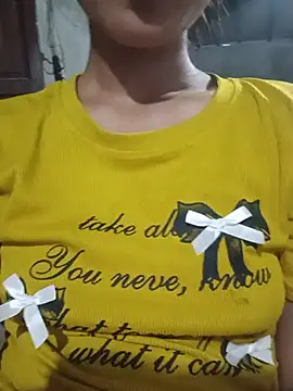 Rosie LoveUU online show from 05/17/26, 11:32