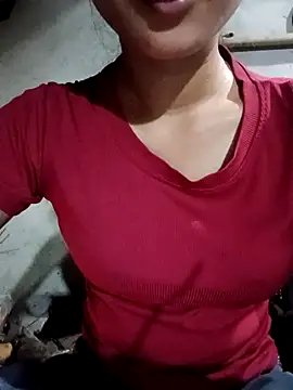 Rosie LoveUU online show from 06/07/26, 10:48