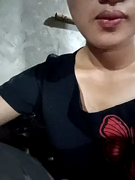 Rosie LoveUU online show from 05/05/26, 11:19