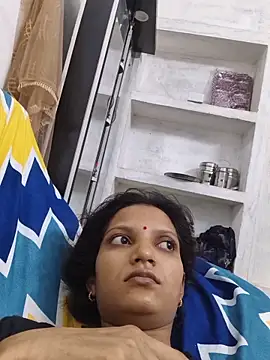 SS sanjna online show from 06/15/26, 10:42