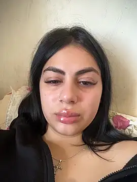 LilyLovell online show from 04/28/26, 11:47
