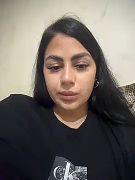 LilyLovell online show from 06/03/26, 09:41