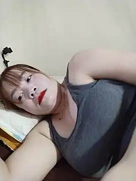 Snapshot of Squirt107 chatting on 06/02/26, 11:32 Squirt107 online show from 06/02/26, 11:32