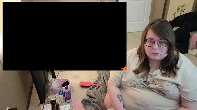 Snapshot of princessghostiii chatting on 07/15/26, 10:28 princessghostiii online show from 07/15/26, 10:28