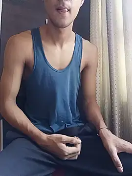 Snapshot of skinny_raj chatting on 05/29/26, 07:03 skinny raj online show from 05/29/26, 07:03