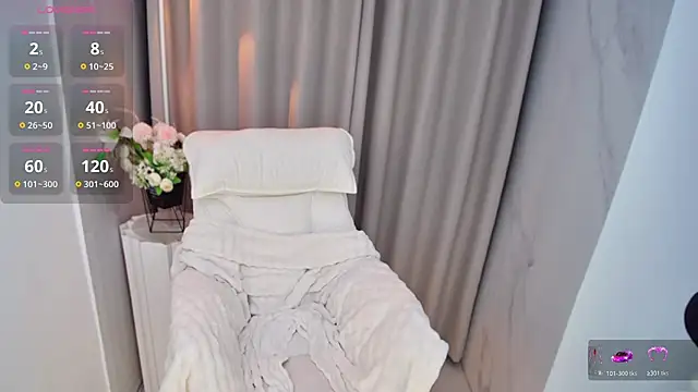 Luna-xinxin online show from 04/25/26, 01:36