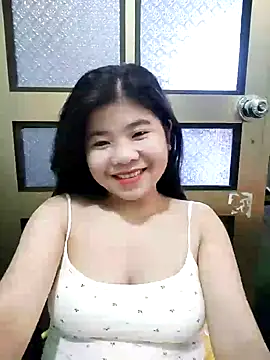 Snapshot of Ayti01 chatting on 05/21/26, 05:05 Ayti01 online show from 05/21/26, 05:05