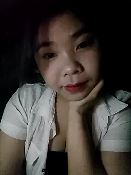 Snapshot of Ayti01 chatting on 04/24/26, 05:37 Ayti01 online show from 04/24/26, 05:37
