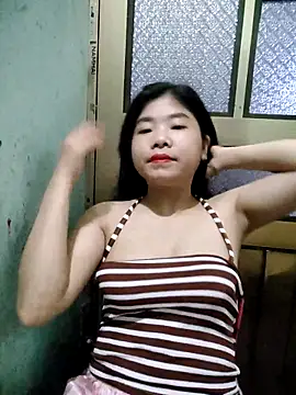 Snapshot of Ayti01 chatting on 06/05/26, 04:50 Ayti01 online show from 06/05/26, 04:50