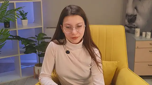 KareenKendra online show from 04/24/26, 06:59