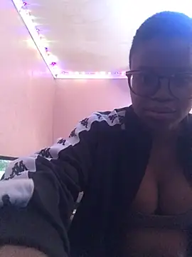 Hotboobs27 online show from 05/05/26, 08:50
