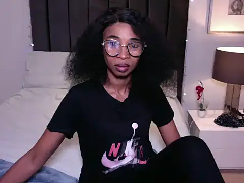 Miss-Erotic-Narcotic online show from 04/23/26, 06:42