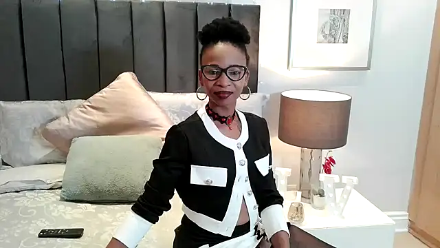 Snapshot of Miss-Erotic-Narcotic chatting on 05/21/26, 08:50 Miss-Erotic-Narcotic online show from 05/21/26, 08:50