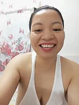 Snapshot of jhenbigmelon chatting on 05/19/26, 08:38 jhenbigmelon online show from 05/19/26, 08:38