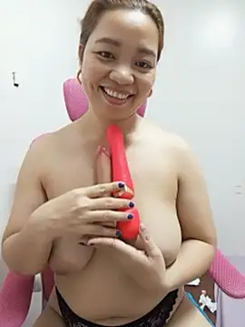 jhenbigmelon online show from 06/25/26, 12:30