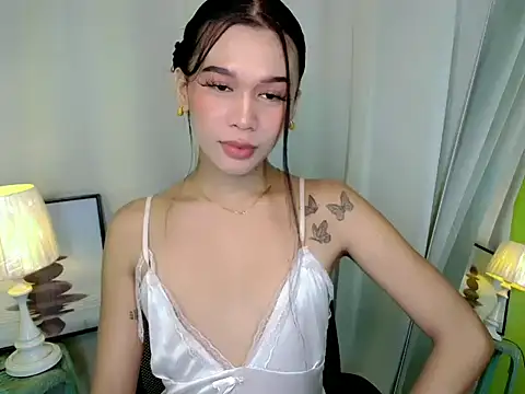 Snapshot of Ms_Aicaxxx chatting on 05/21/26, 02:36 Ms Aicaxxx online show from 05/21/26, 02:36