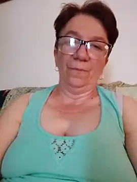 Snapshot of KetQueen101 chatting on 06/30/26, 11:10 KetQueen101 online show from 06/30/26, 11:10