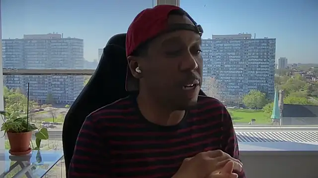 MeechieMoney online show from 04/23/26, 02:19