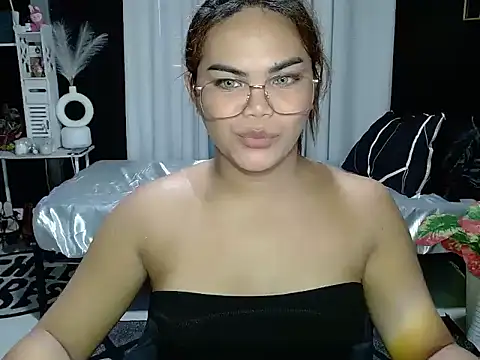 Snapshot of Kendallfoxx chatting on 06/11/26, 02:53 Kendallfoxx online show from 06/11/26, 02:53