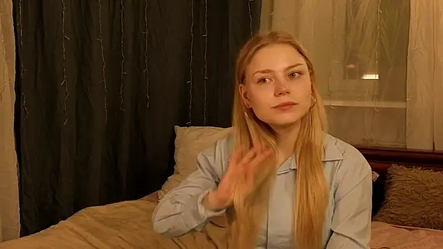 LavonaMadlem online show from 06/01/26, 09:14