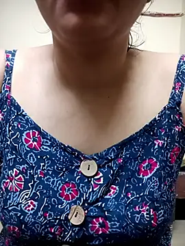 Aayaat   online show from 05/22/26, 06:22