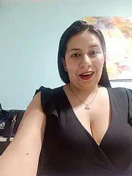 Snapshot of lalifriller chatting on 05/19/26, 05:53 lalifriller online show from 05/19/26, 05:53