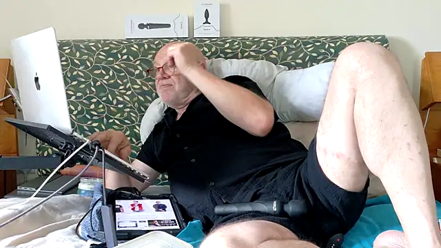 KinkCentral online show from 06/14/26, 05:36