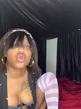 NittanyLioness online show from 06/01/26, 02:17