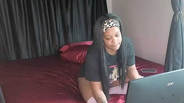 NittanyLioness online show from 05/21/26, 02:58