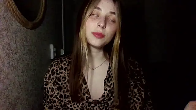 Touch And Run online show from 05/22/26, 07:56