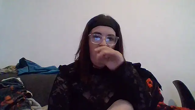miss16 online show from 05/18/26, 11:59