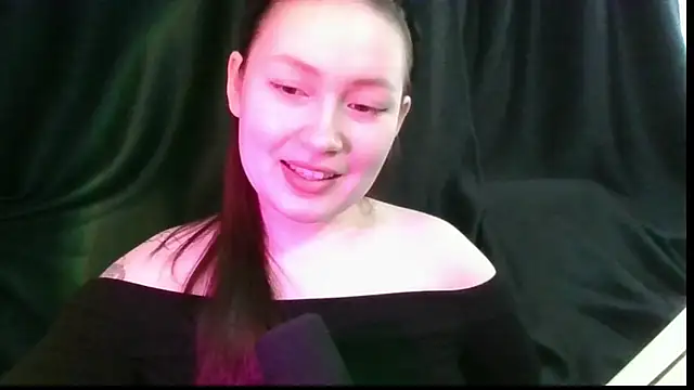 Tendre Amelia online show from 05/18/26, 05:34