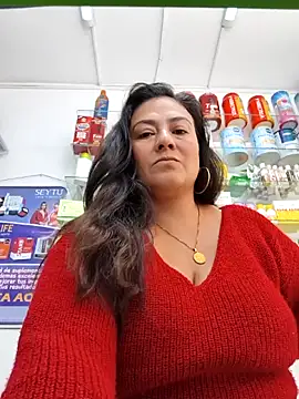 roxana sexy 2026 online show from 06/09/26, 03:46