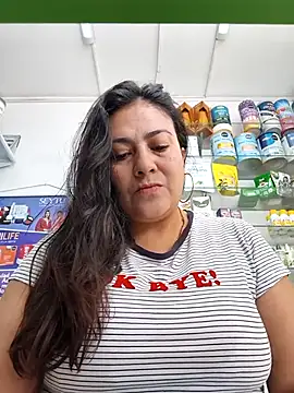 roxana sexy 2026 online show from 05/07/26, 02:31